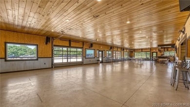 Outstanding commercial opportunity or the ultimate man cave! - photo 2