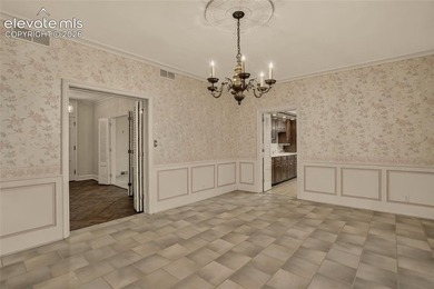 Lovingly preserved and timeless 1954 brick Colonial ranch on a - photo 12