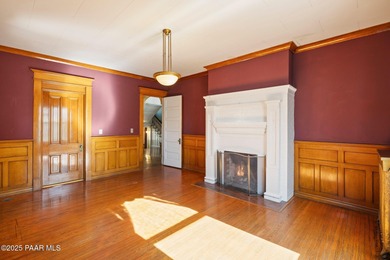 A Landmark 1901 Georgian Revival Estate.Rich in history and