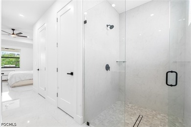 Exceptional opportunity! Seller accepted a job transfer, but the - photo 22