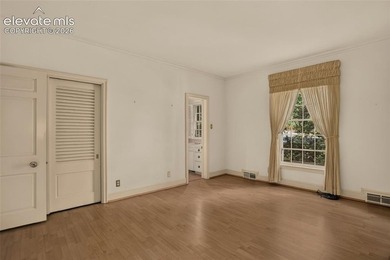 Lovingly preserved and timeless 1954 brick Colonial ranch on a - photo 26