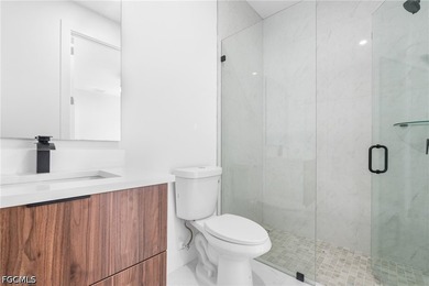 Exceptional opportunity! Seller accepted a job transfer, but the - photo 29
