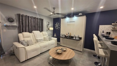 ABsolutely gorgeous 1 bedroom 1 bath in a veyr beautiful and - photo 34