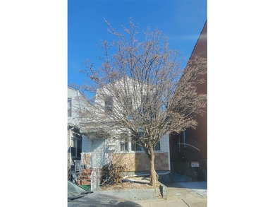 East River Home Sale Pending in East Elmhurst New York