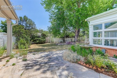 Lovingly preserved and timeless 1954 brick Colonial ranch on a - photo 44