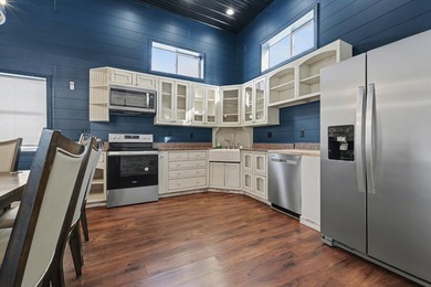 Rare opportunity in the City of Alden with 150 feet of shared - photo 12