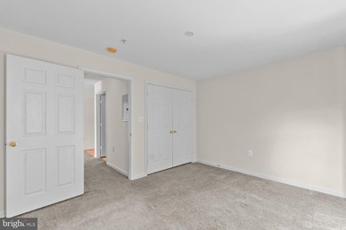 PRICE IMPROVED! Welcome to this bright and move-in ready - photo 22