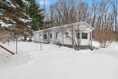 Rare opportunity in the City of Alden with 150 feet of shared - photo 37