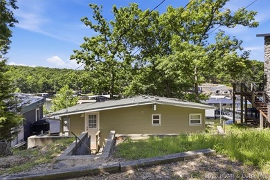 Enjoy the Lake of the Ozarks lifestyle with this charming Rocky - photo 3