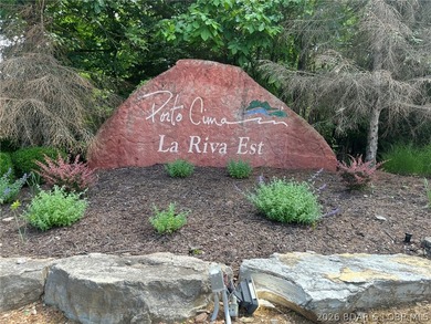 Ready for you to build your dream home overlooking the lakefront - photo 1