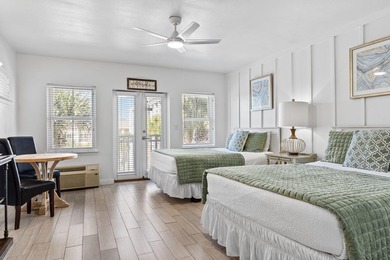 This charming fully furnished studio condo is just steps from - photo 1