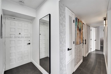 Experience the epitome of modern luxury at the Golden Isles - photo 8