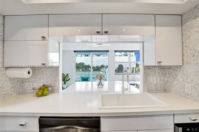 Experience the epitome of modern luxury at the Golden Isles - photo 9