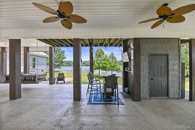 Experience breathtaking waterfront living in this immaculate - photo 9