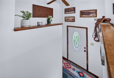 Discover the perfect blend of country living and equestrian - photo 13