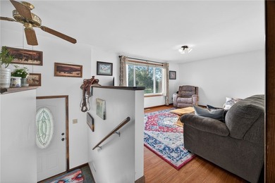 Discover the perfect blend of country living and equestrian - photo 14