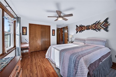 Discover the perfect blend of country living and equestrian - photo 18