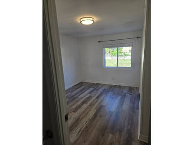 *Resort Style Living in 55+ Villlge Green in St Pete*** Step - photo 22