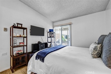 Discover a conveniently located end-unit residence in Mutual 1 - photo 23