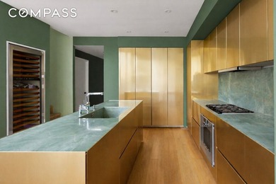 Artfully designed and masterfully finished, this exceptional - photo 5