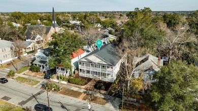 Contemporary Condominium in the Quaint Castle-Dock Street - photo 45