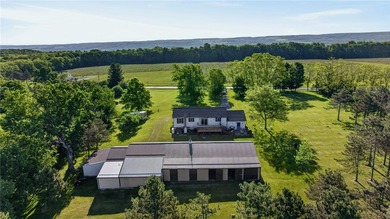Discover the perfect blend of country living and equestrian - photo 48