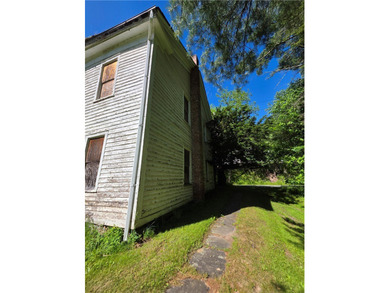 Looking for a true restoration project with high equity - photo 4