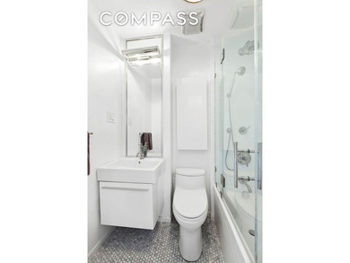 This beautifully renovated two-bedroom, two-bath has a huge - photo 8