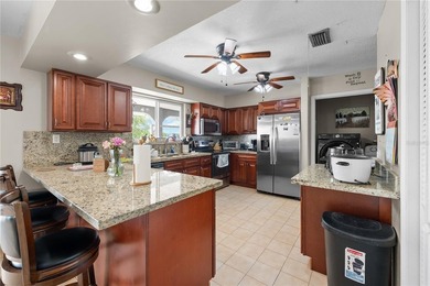 Set within Coco Plum area of Marathon, this waterfront residence - photo 10