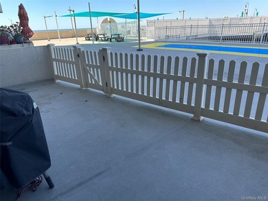 Luxury Building along beautiful Long Beach Boardwalk - Don't - photo 16