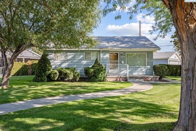 Columbia River - Klickitat County Home For Sale in Richland Washington