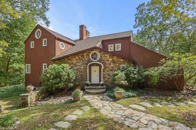 (private lake, pond, creek) Home For Sale in Redding Connecticut