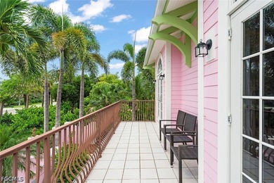Welcome to your private island retreat on Captiva Island, where - photo 34
