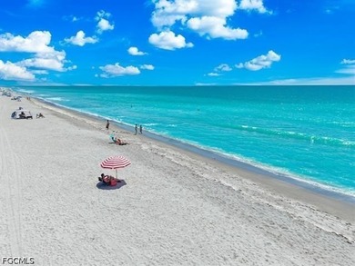 Welcome to your private island retreat on Captiva Island, where - photo 48