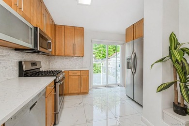Welcome to this elegant single-family residence nestled in the - photo 7