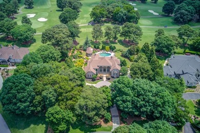 COMPLETELY RENOVATED LUXURY ESTATE / SHOWROOM CONDITION / - photo 2