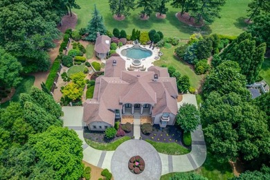 COMPLETELY RENOVATED LUXURY ESTATE / SHOWROOM CONDITION / - photo 5
