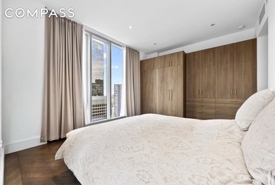 *Experience the height of luxury in Residence 36D, a - photo 7