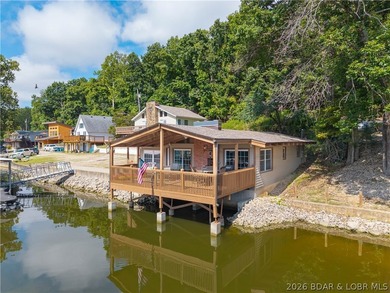 Incredible views with two beautiful homes that set the stage for - photo 4