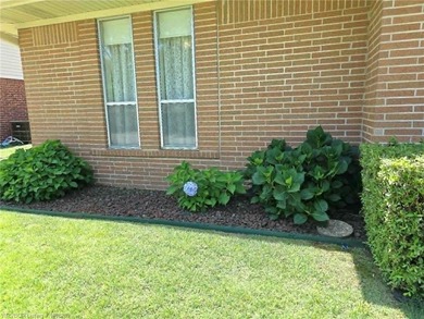 This lovely home has been well cared for and maintained. It has - photo 5