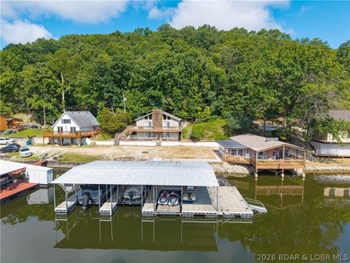 Incredible views with two beautiful homes that set the stage for - photo 7