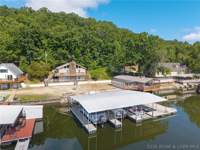 Incredible views with two beautiful homes that set the stage for - photo 8