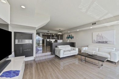Recently renovated, fully furnished and turnkey 3 bedroom, 2 1/2 - photo 13
