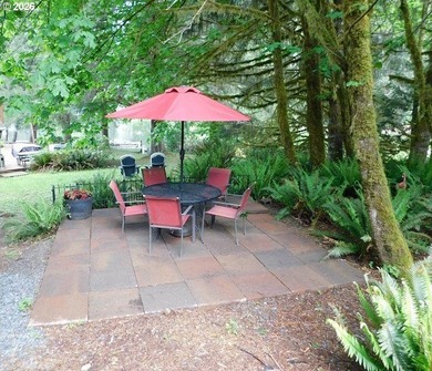 Waterfront Buildable Lot w/Improvements - photo 13