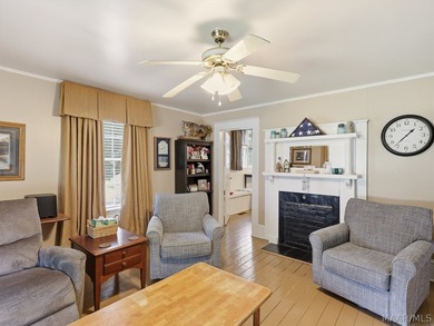 Step back in time and experience the charm of this beautifully - photo 15