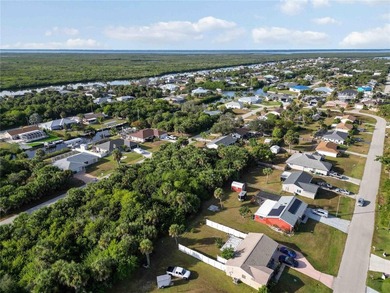 Discover an excellent opportunity to own two adjacent inland - photo 17