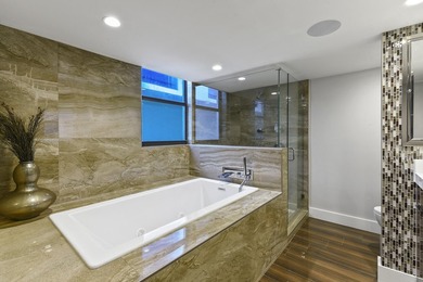 Recently renovated, fully furnished and turnkey 3 bedroom, 2 1/2 - photo 26