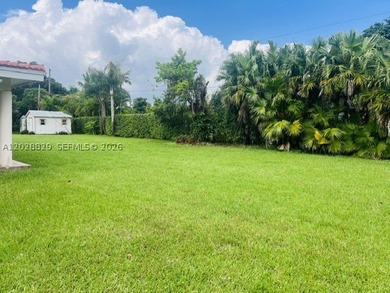 If you are looking for a spacious, comfortable, and welcoming - photo 28