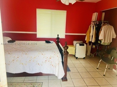 If you are looking for a spacious, comfortable, and welcoming - photo 41