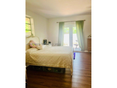 If you are looking for a spacious, comfortable, and welcoming - photo 50